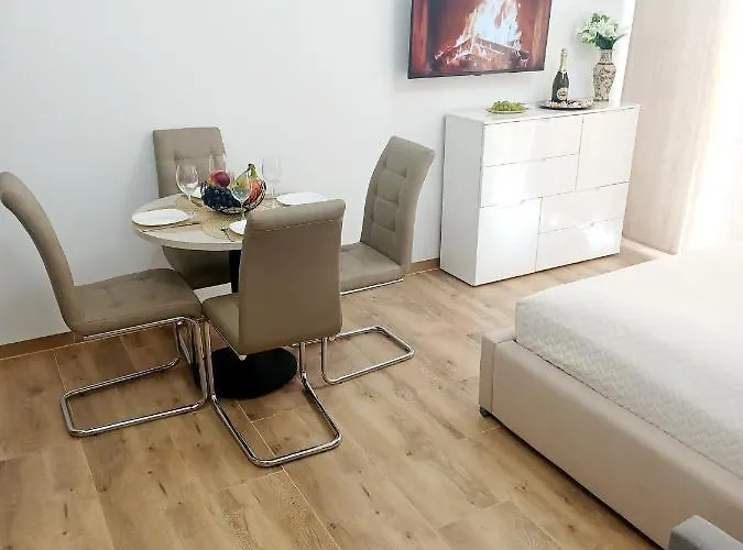 Ajp Gold Dabie Apartamento